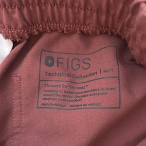 Figs Zamora joggers in M/T/high waisted